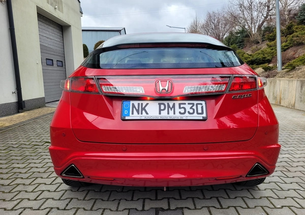 Honda Civic cena 29700 przebieg: 157000, rok produkcji 2010 z Gąbin małe 379